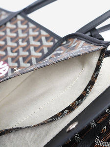 Goyard Black Amalouis tote with purse