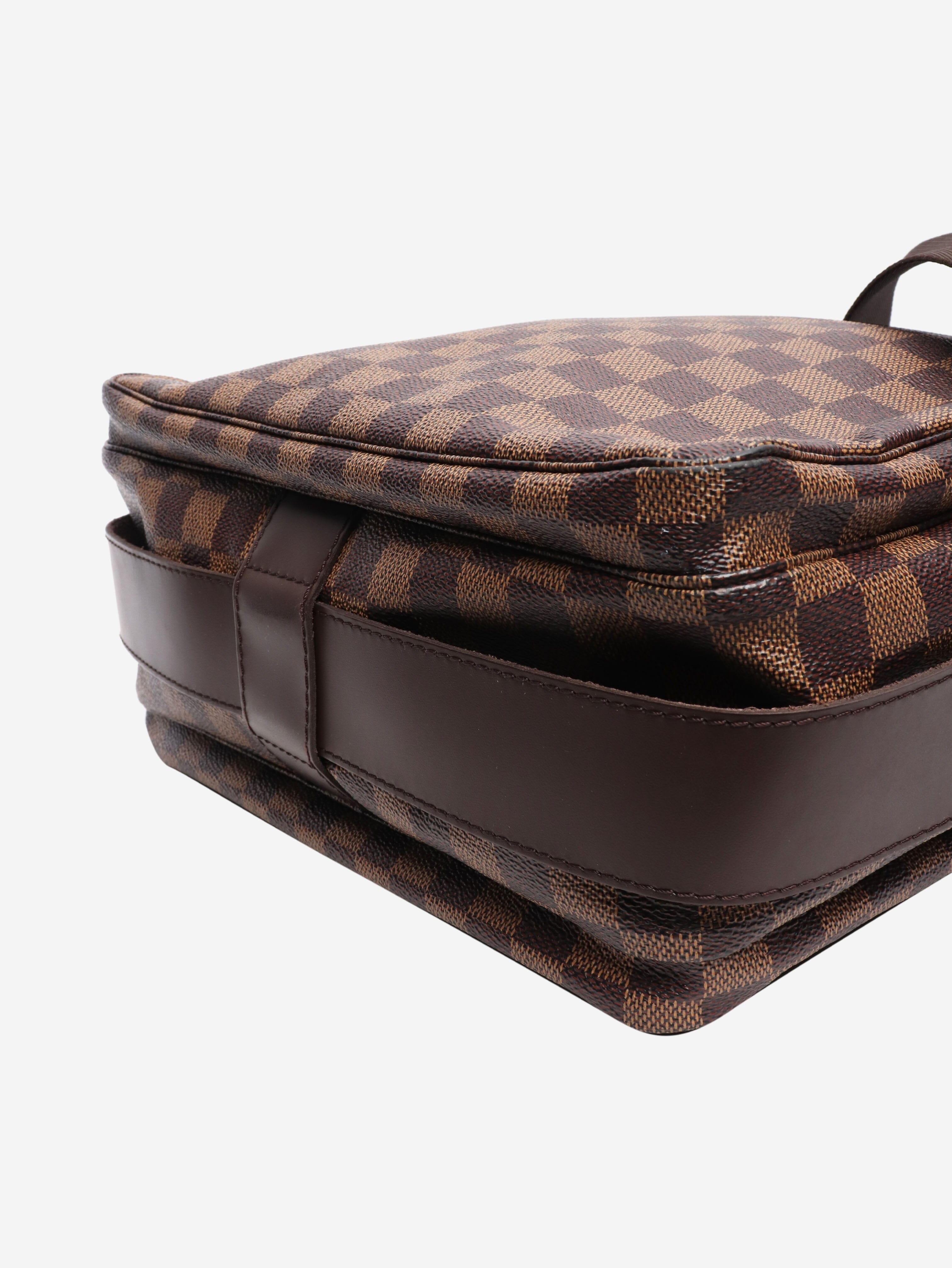 Louis Vuitton Shoulder bags - size Shoulder bags Louis Vuitton 