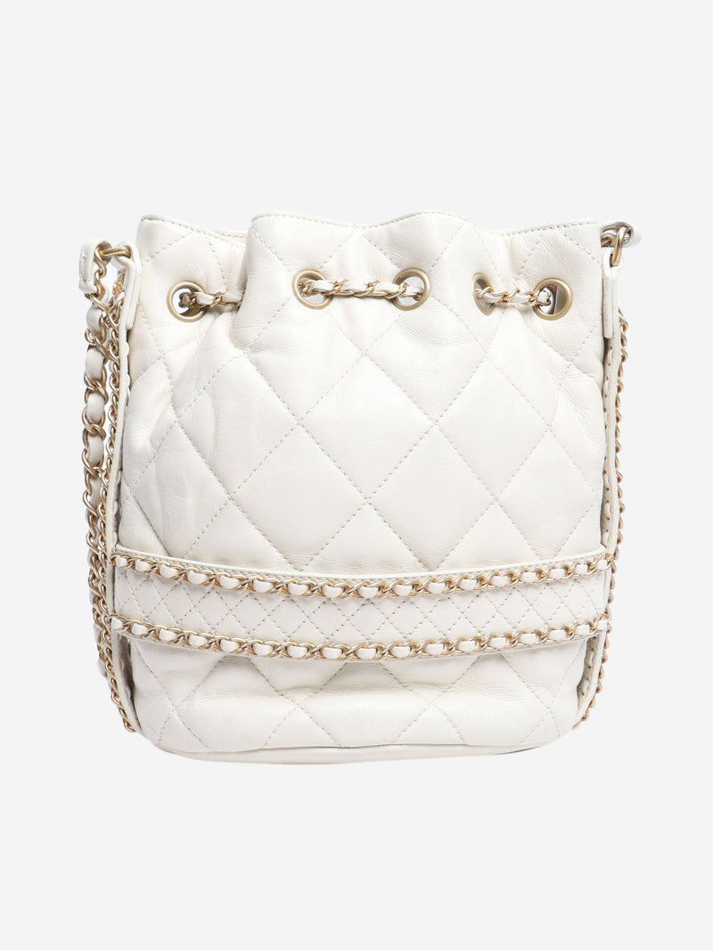 Chanel Shoulder bags - size Shoulder bags Chanel 