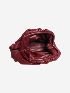 Maroon leather pouch bag Clutch bags Bottega Veneta 