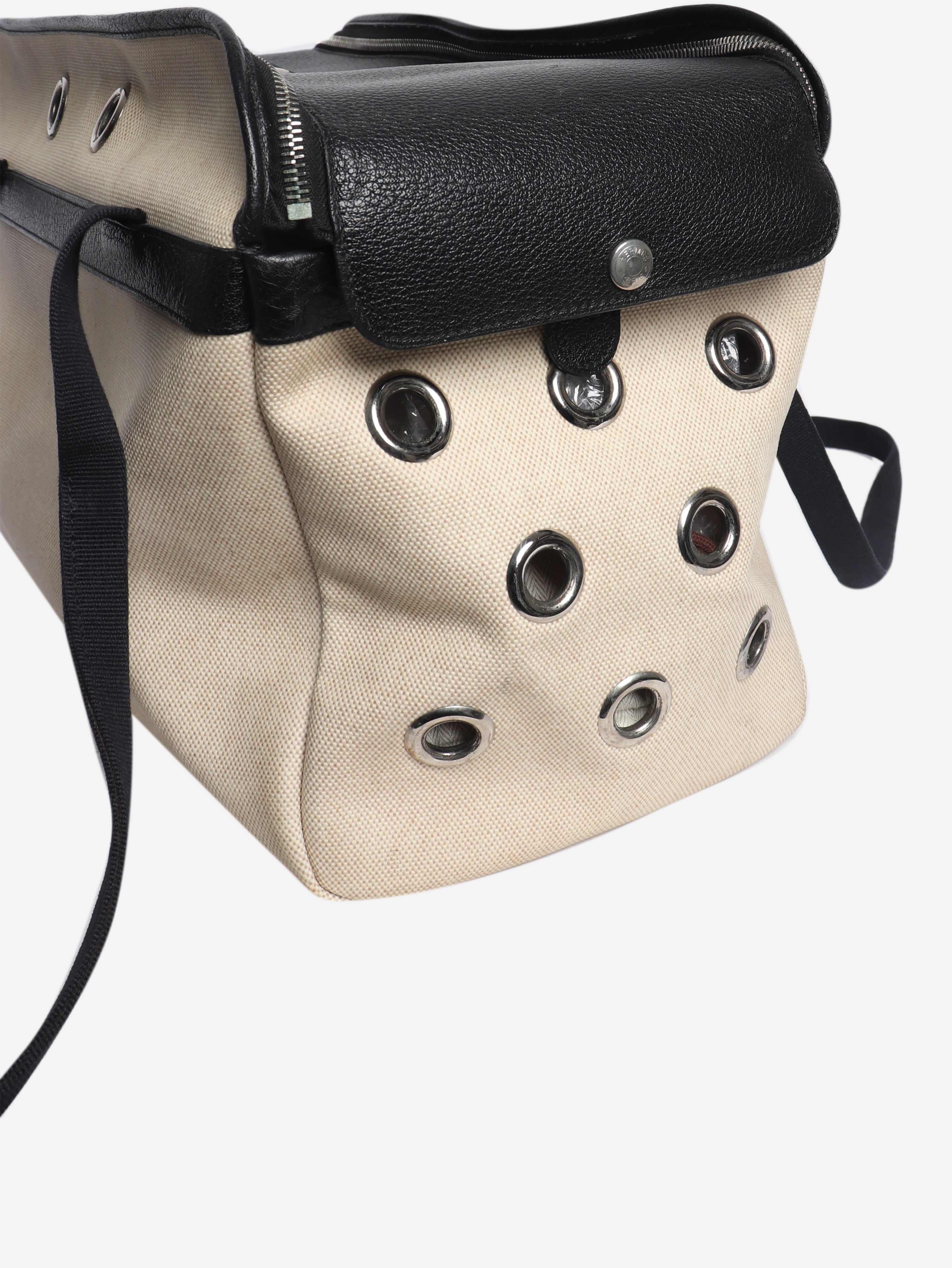 Black and beige Sac de Transport pet carrier