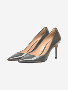 Gianvito Rossi Grey patent pumps - size EU 40 (UK 7)