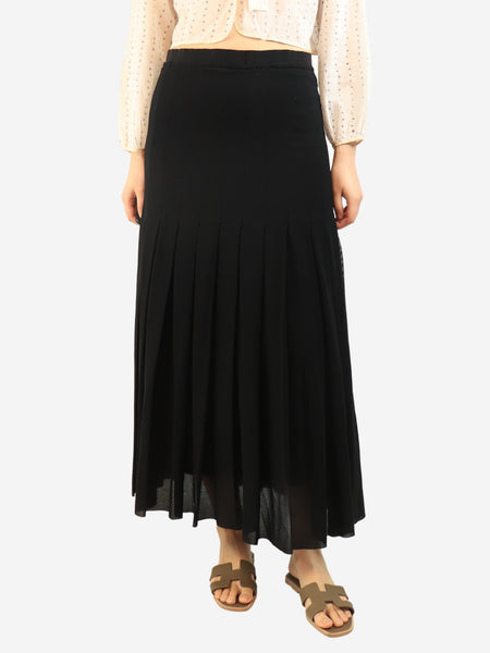 Black pleated midi skirt - size UK 16 product image