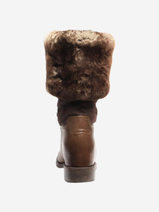 Chanel Brown fur-lined boots - size EU 38.5