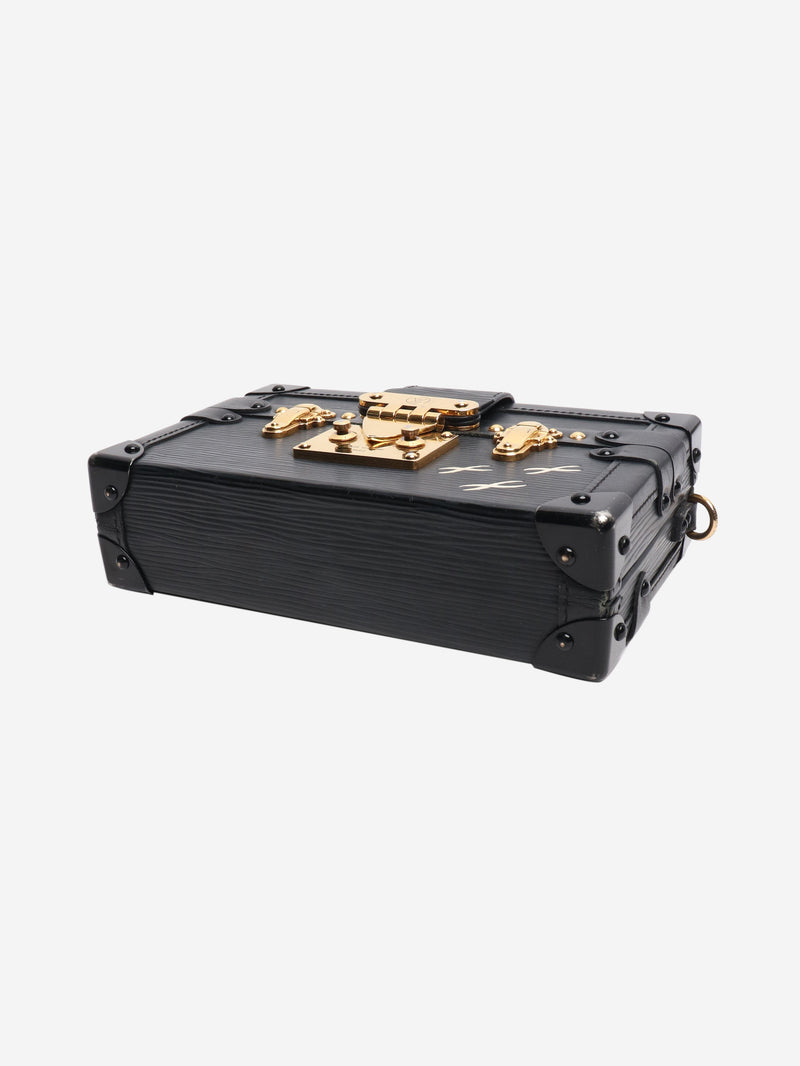 Louis Vuitton Shoulder bags - size Shoulder bags Louis Vuitton 