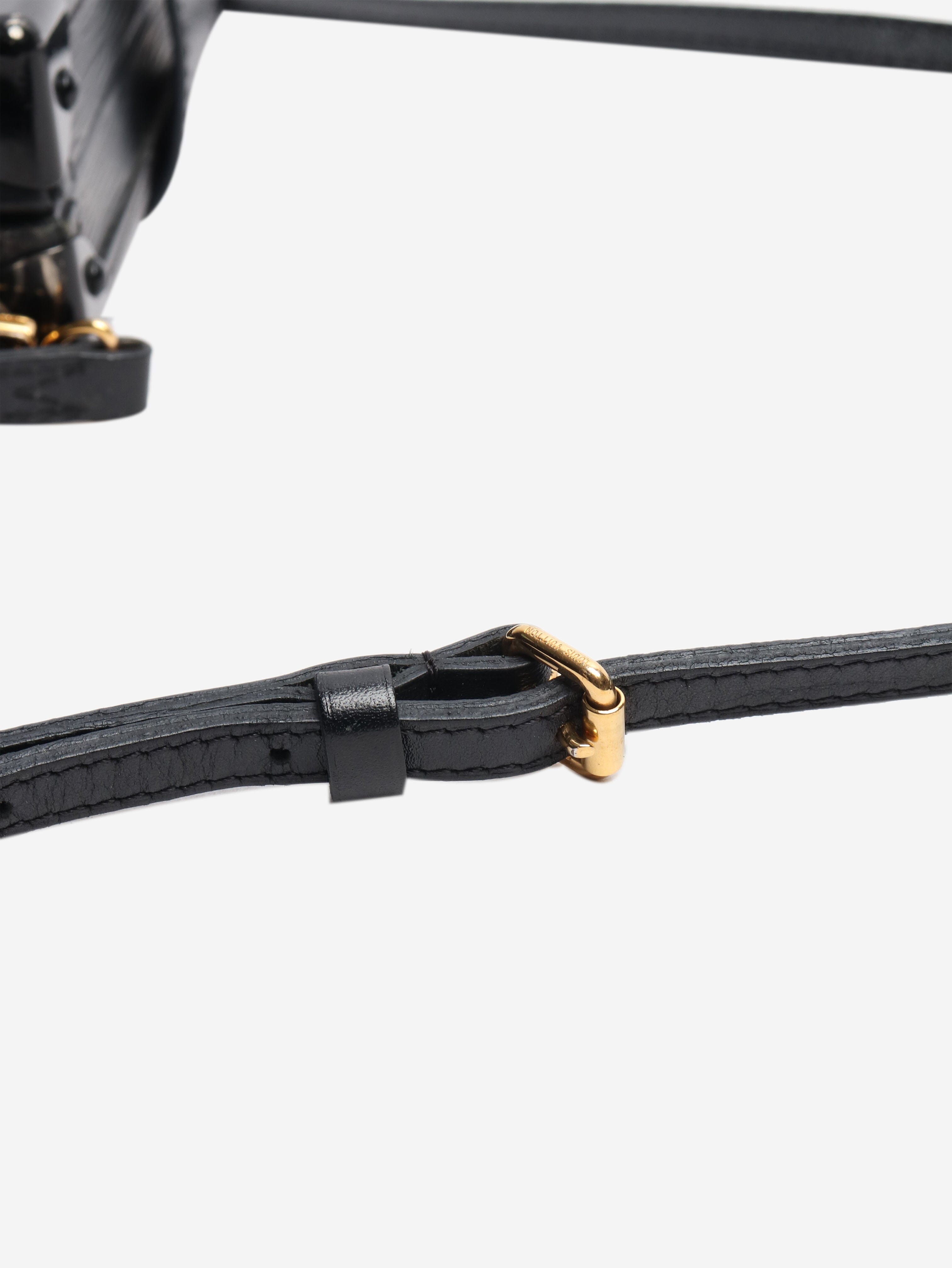 Louis Vuitton Shoulder bags - size Shoulder bags Louis Vuitton 
