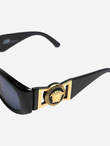 Gianni Versace Black MOD 424 sunglasses
