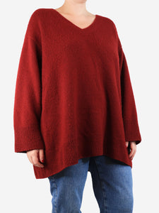 The Row Red oversized v-neck jumper - size
