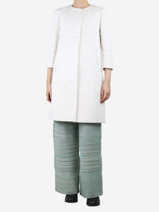 Tara Jarmon White buttoned coat - size UK 12