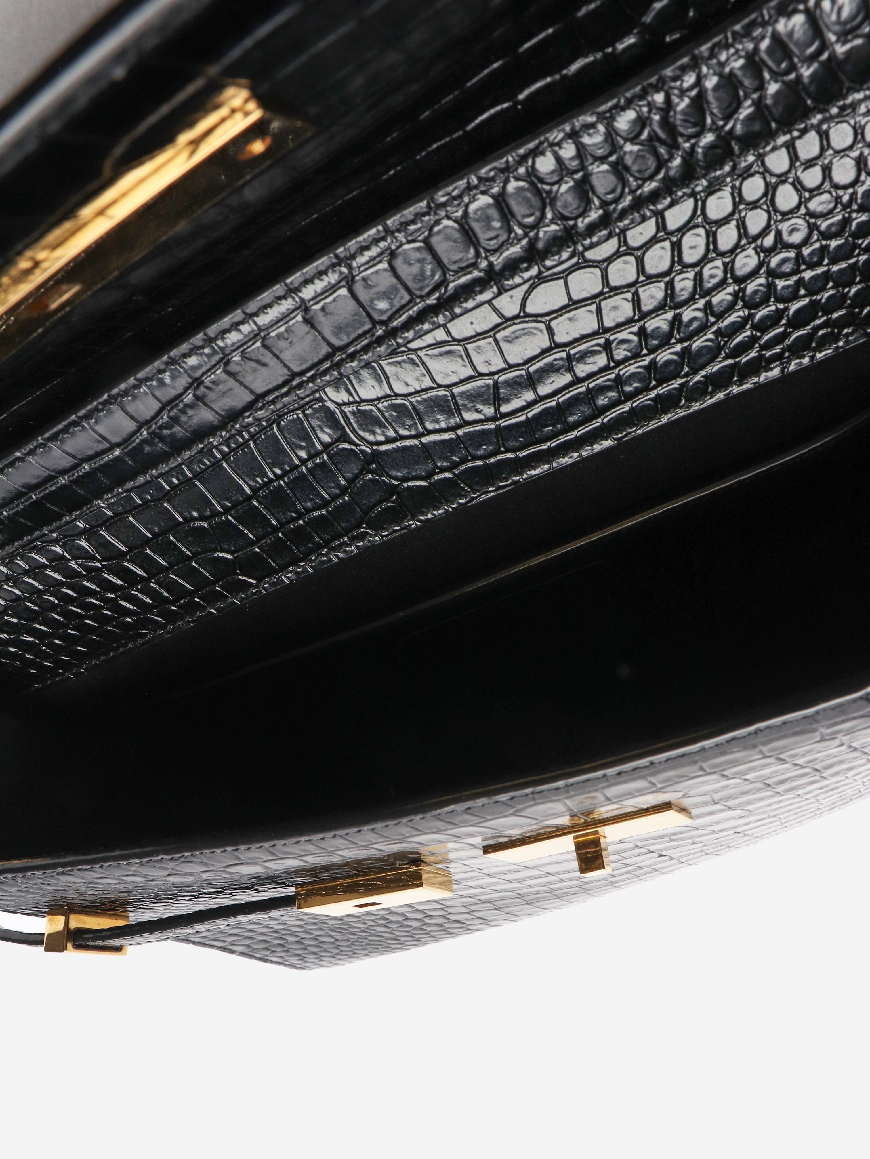 Black medium croc-embossed Manhattan shoulder bag Shoulder bags Saint Laurent 