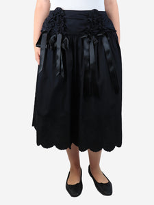 Simone Rocha Simone Rocha Black pleated ribbon-front midi skirt - size UK 12