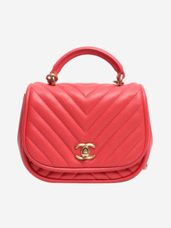 Pink 2017 chevron v-stitch lambskin shoulder bag Shoulder bags Chanel 