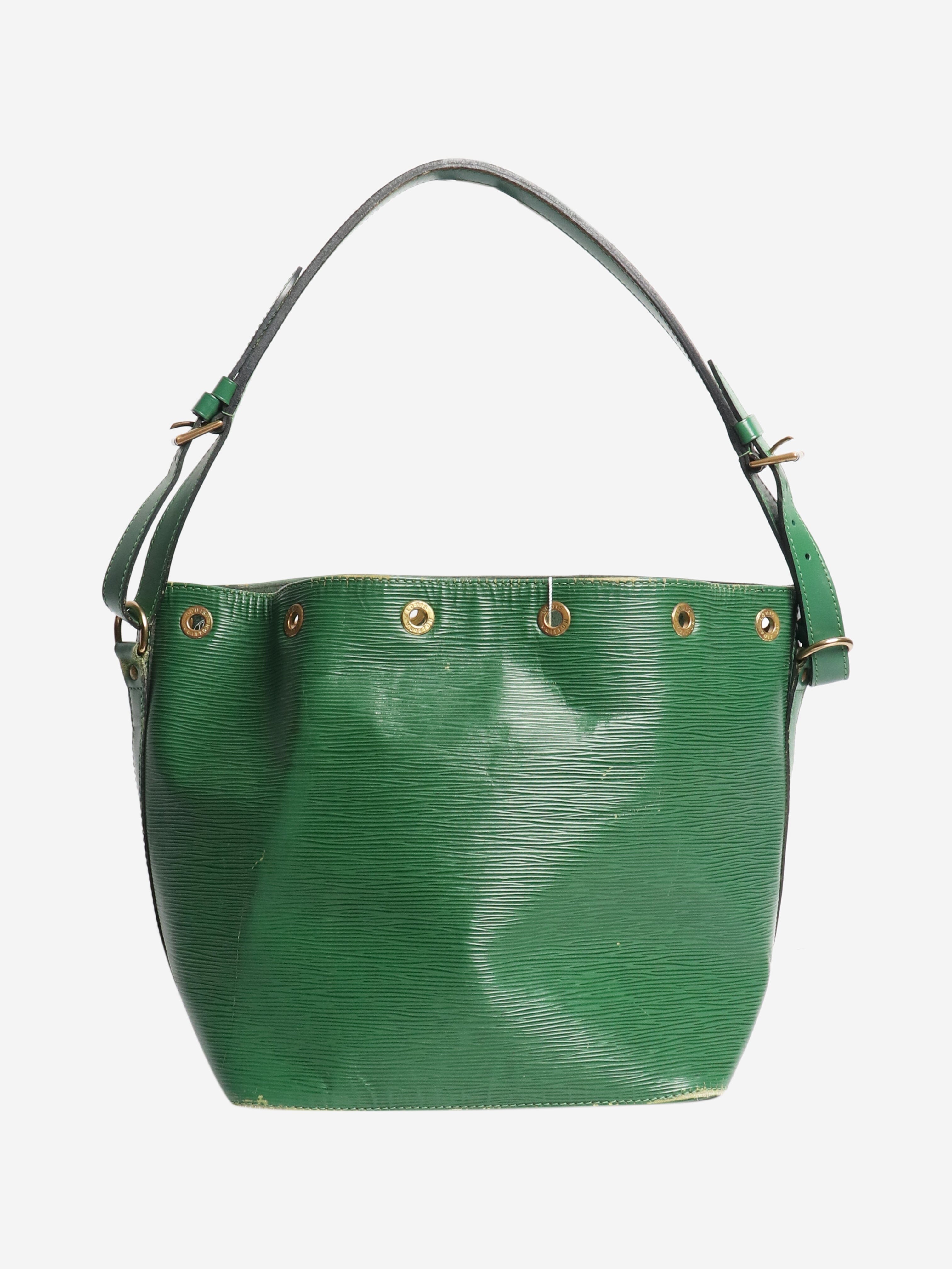 Green Noe Bucket bag in Epi leather Shoulder bags Louis Vuitton 
