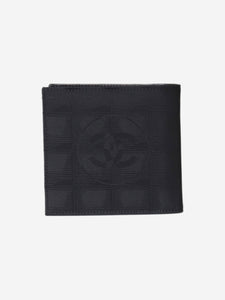 Chanel Black 2002 CC bi-fold wallet