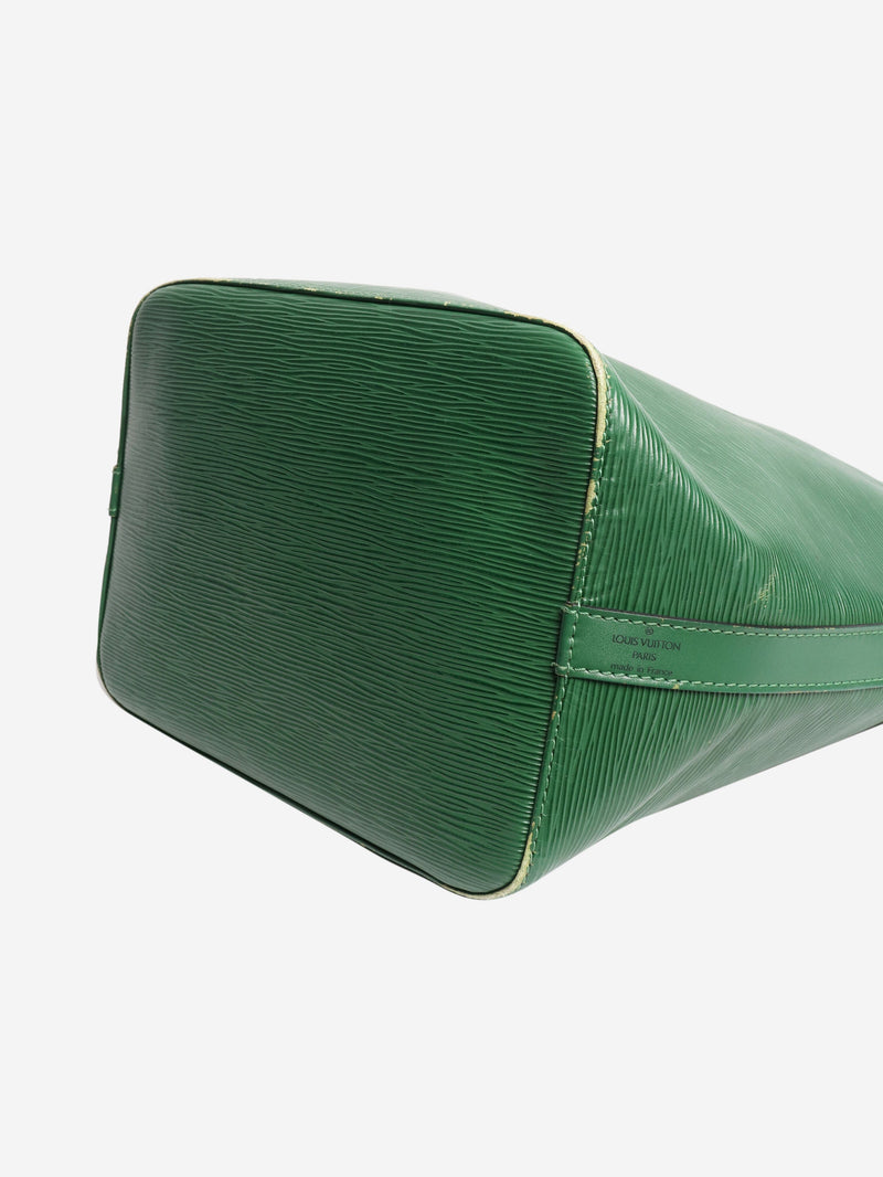 Green Noe Bucket bag in Epi leather Shoulder bags Louis Vuitton 