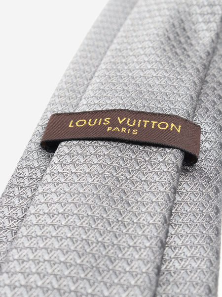 Grey silk tie alternate image