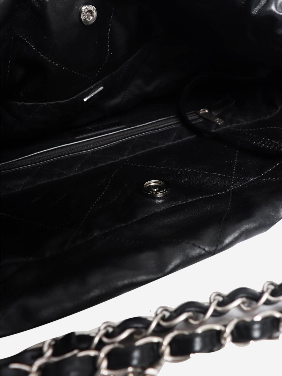 Black 22 quilted tote bag Tote Bags Chanel 