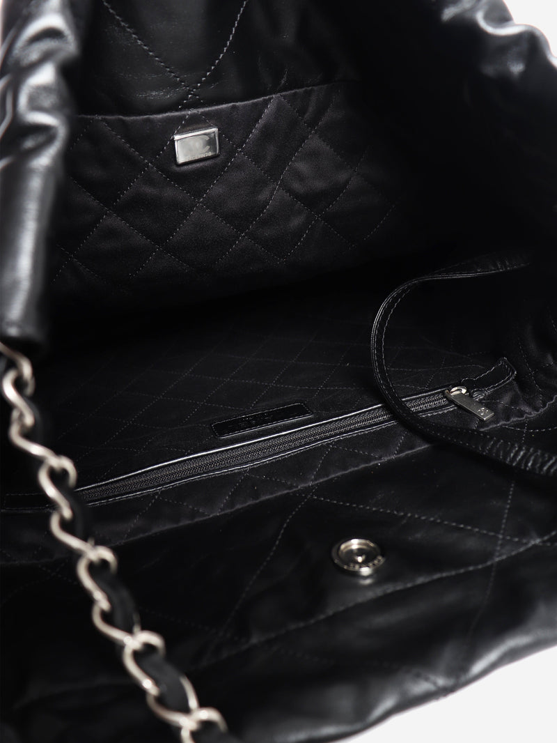 Black 22 quilted tote bag Tote Bags Chanel 
