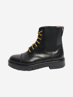 Black leather lace-up ankle boots - size EU 39.5 Boots Salvatore Ferragamo 