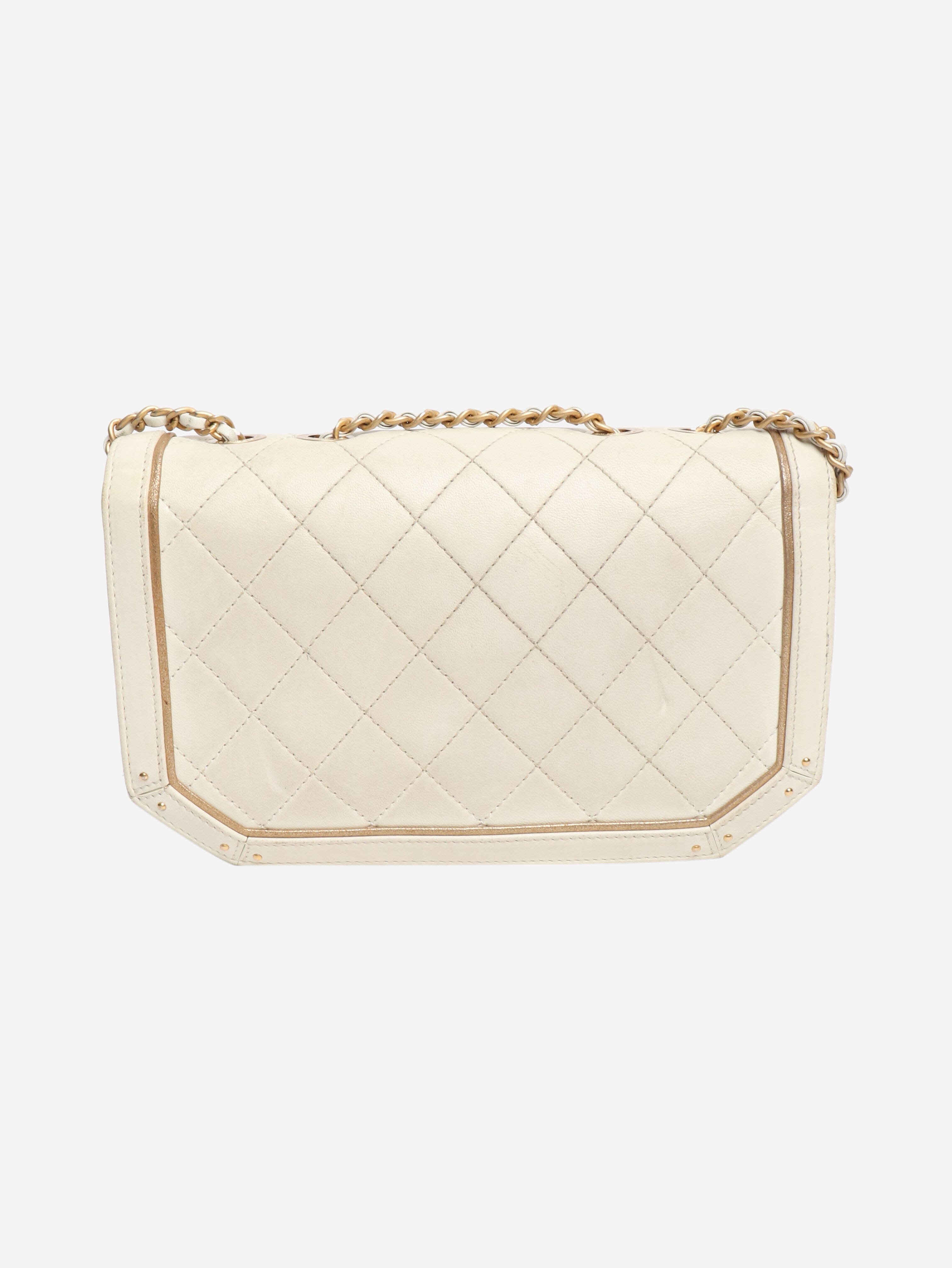 Cream 2017 lambskin shoulder bag Shoulder bags Chanel 