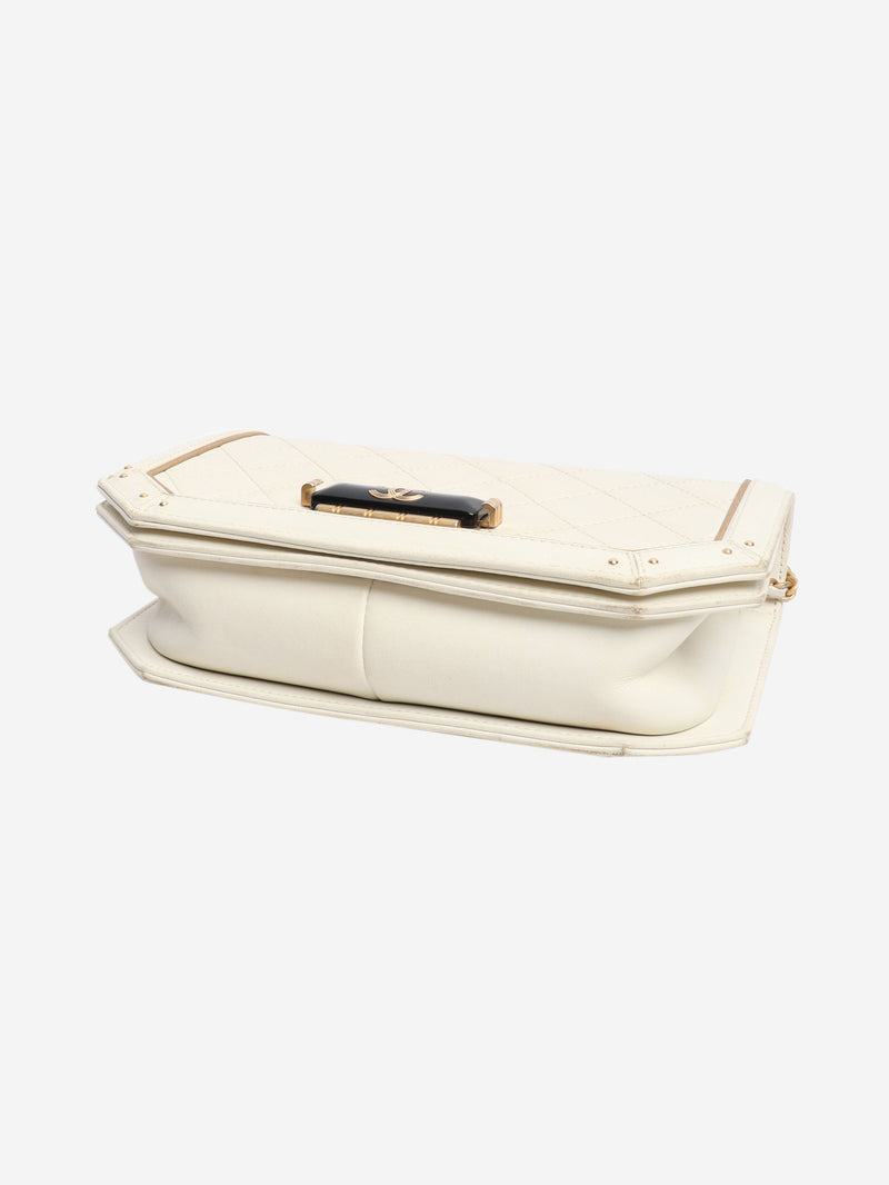 Cream 2017 lambskin shoulder bag Shoulder bags Chanel 