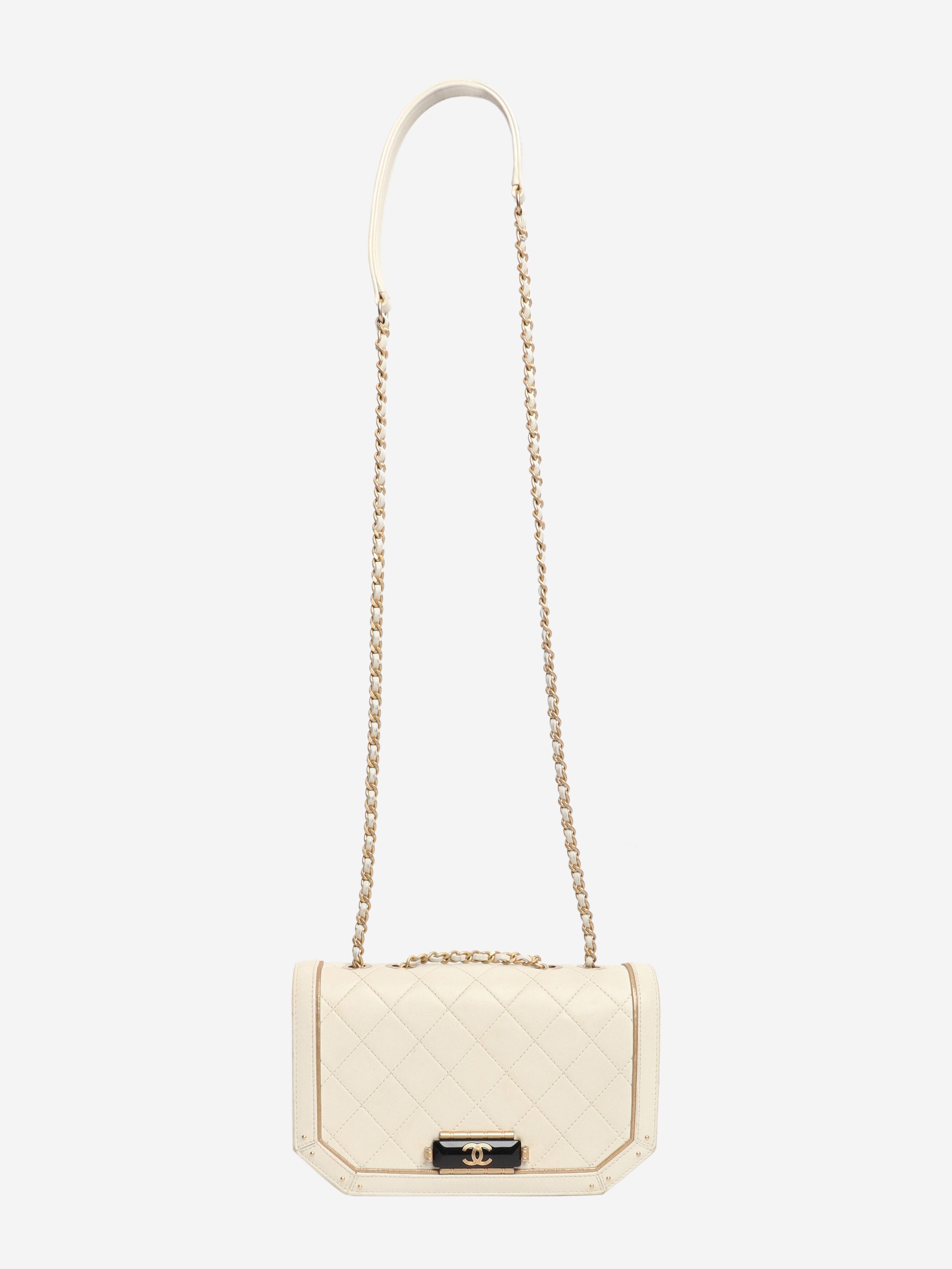 Cream 2017 lambskin shoulder bag Shoulder bags Chanel 