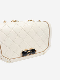 Cream 2017 lambskin shoulder bag Shoulder bags Chanel 
