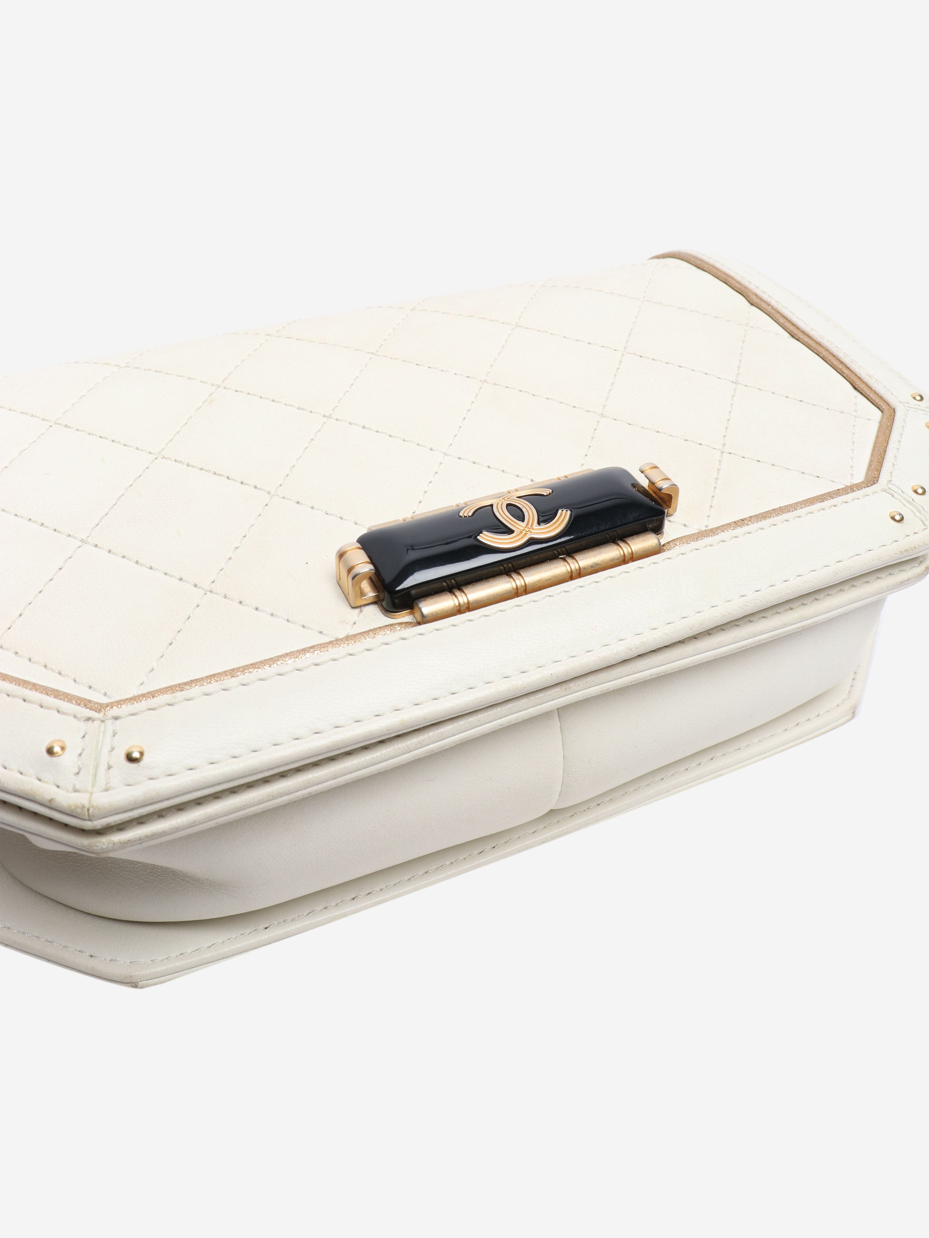 Cream 2017 lambskin shoulder bag Shoulder bags Chanel 