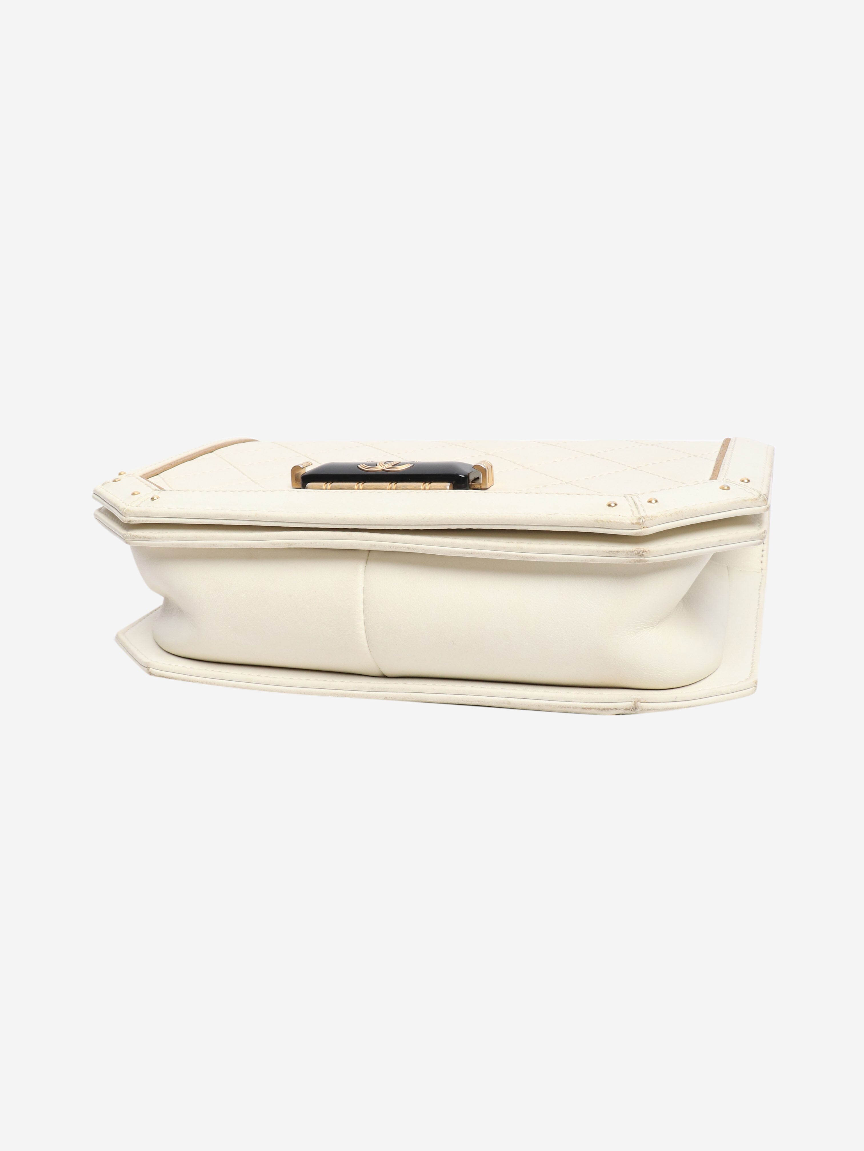 Cream 2017 lambskin shoulder bag Shoulder bags Chanel 