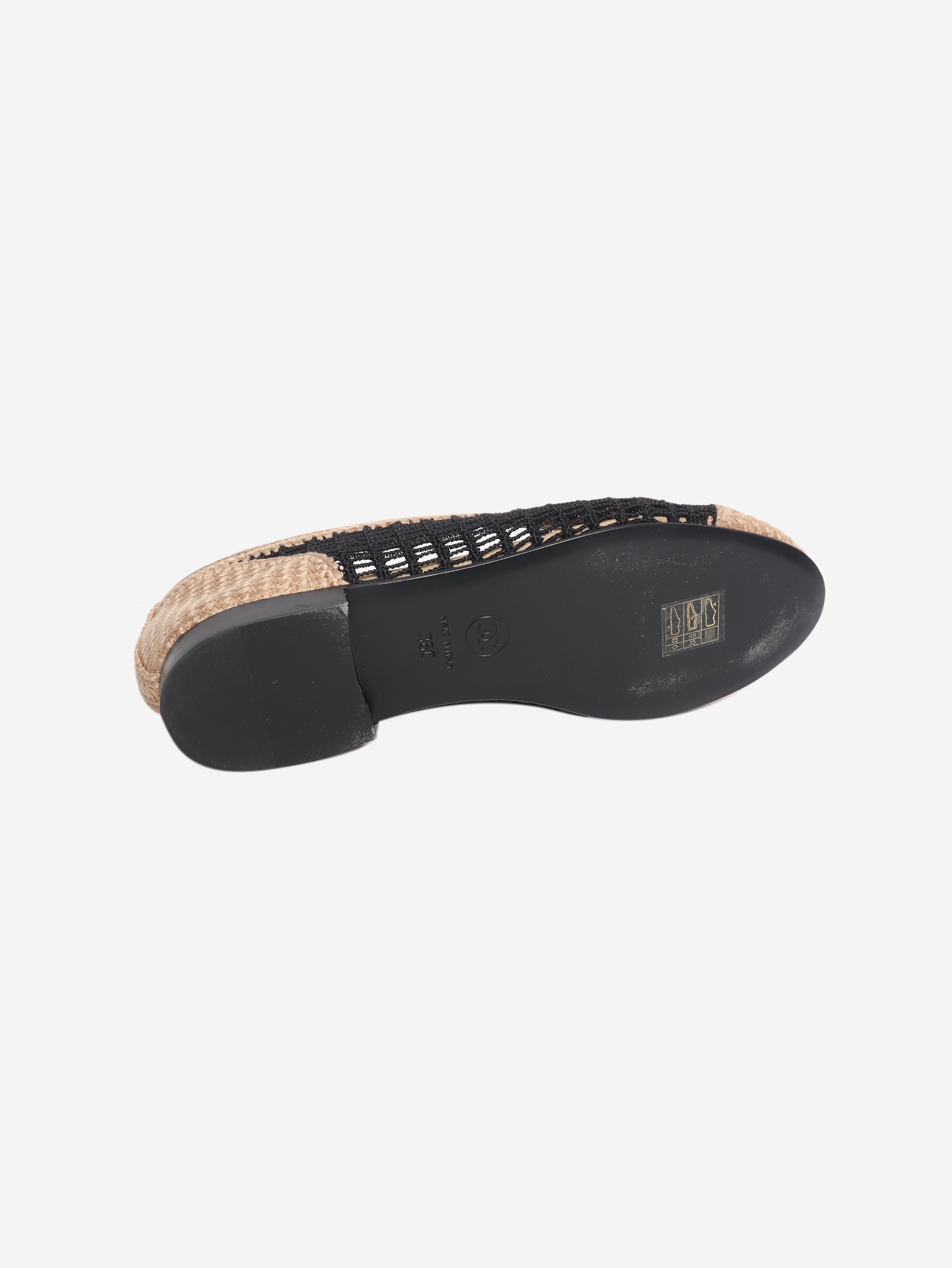 Beige and black crochet ballet flats - size EU 36 (UK 3) Flat Shoes Chanel 