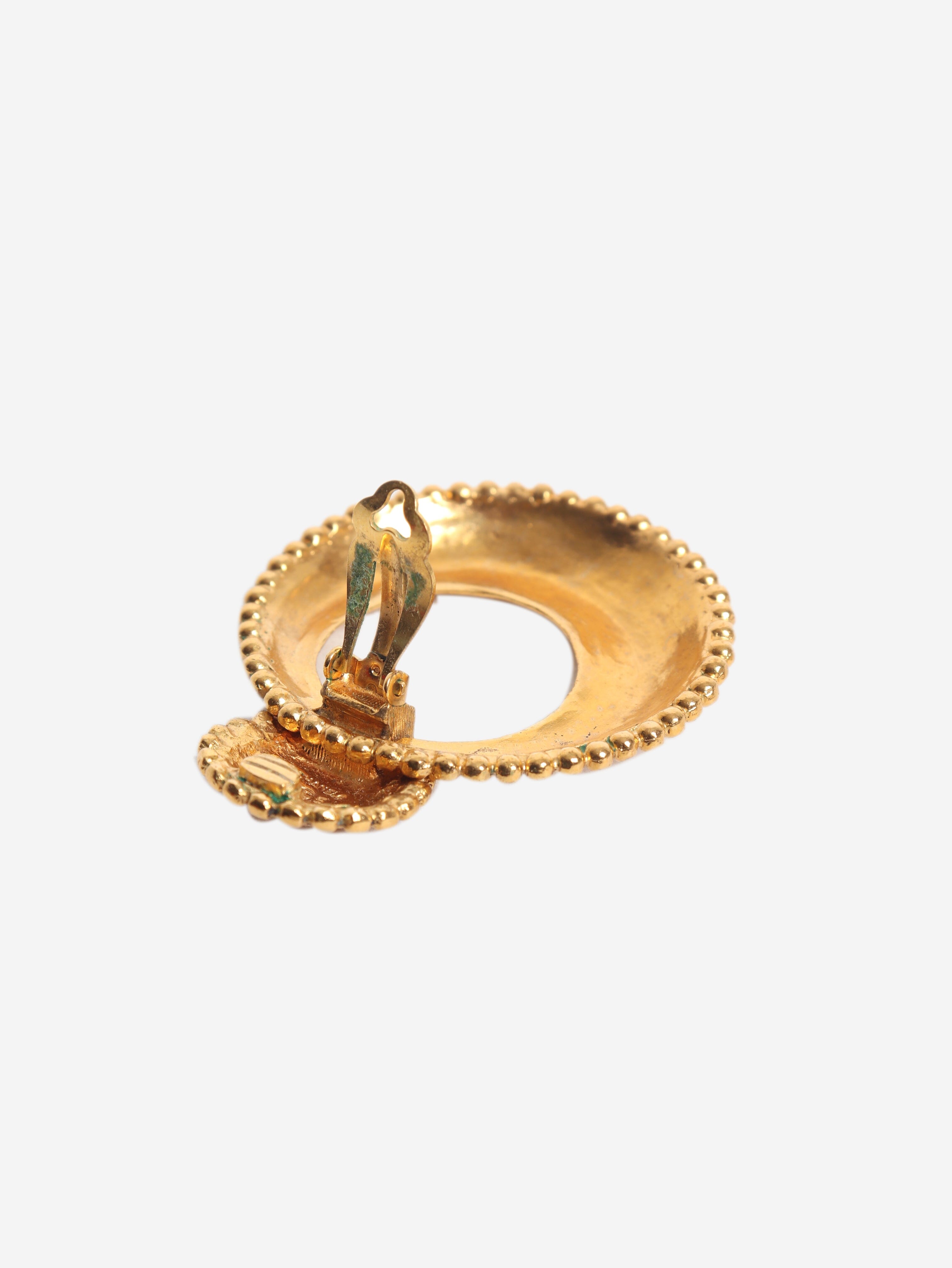 Gold vintage clip-on earrings Earrings Chanel 