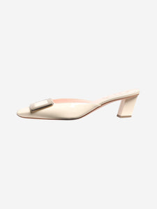 Roger Vivier Cream patent mules - size EU 37