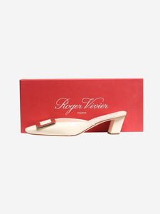 Roger Vivier Cream patent mules - size EU 37