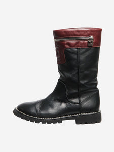 Chanel Black CC leather ziparound boots - size EU 39 (UK 6)