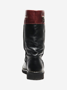 Chanel Black CC leather ziparound boots - size EU 39 (UK 6)