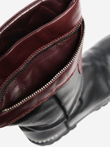 Chanel Black CC leather ziparound boots - size EU 39 (UK 6)