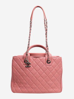 Chanel Shoulder bags - size Shoulder bags Chanel 
