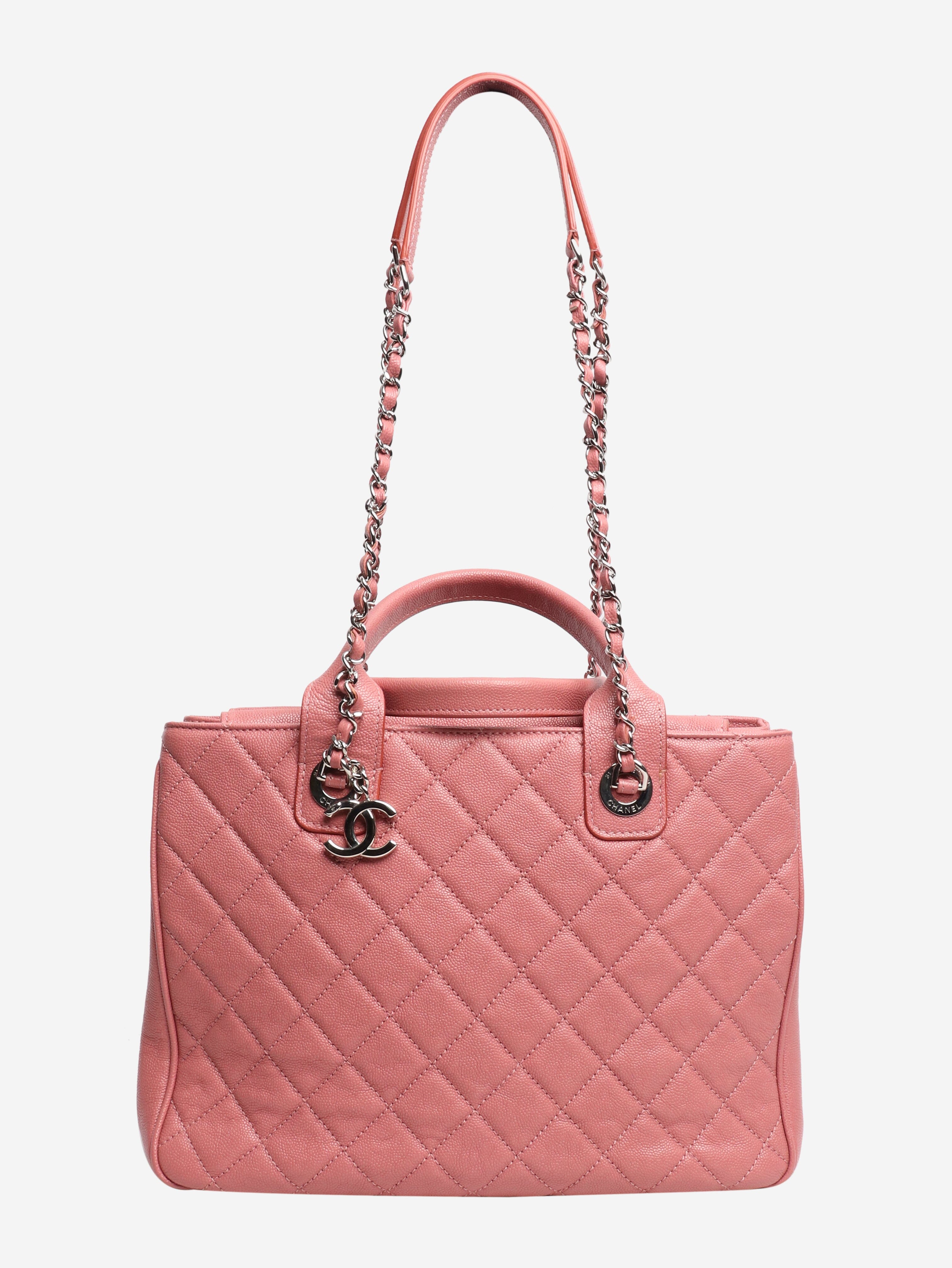 Chanel Shoulder bags - size Shoulder bags Chanel 
