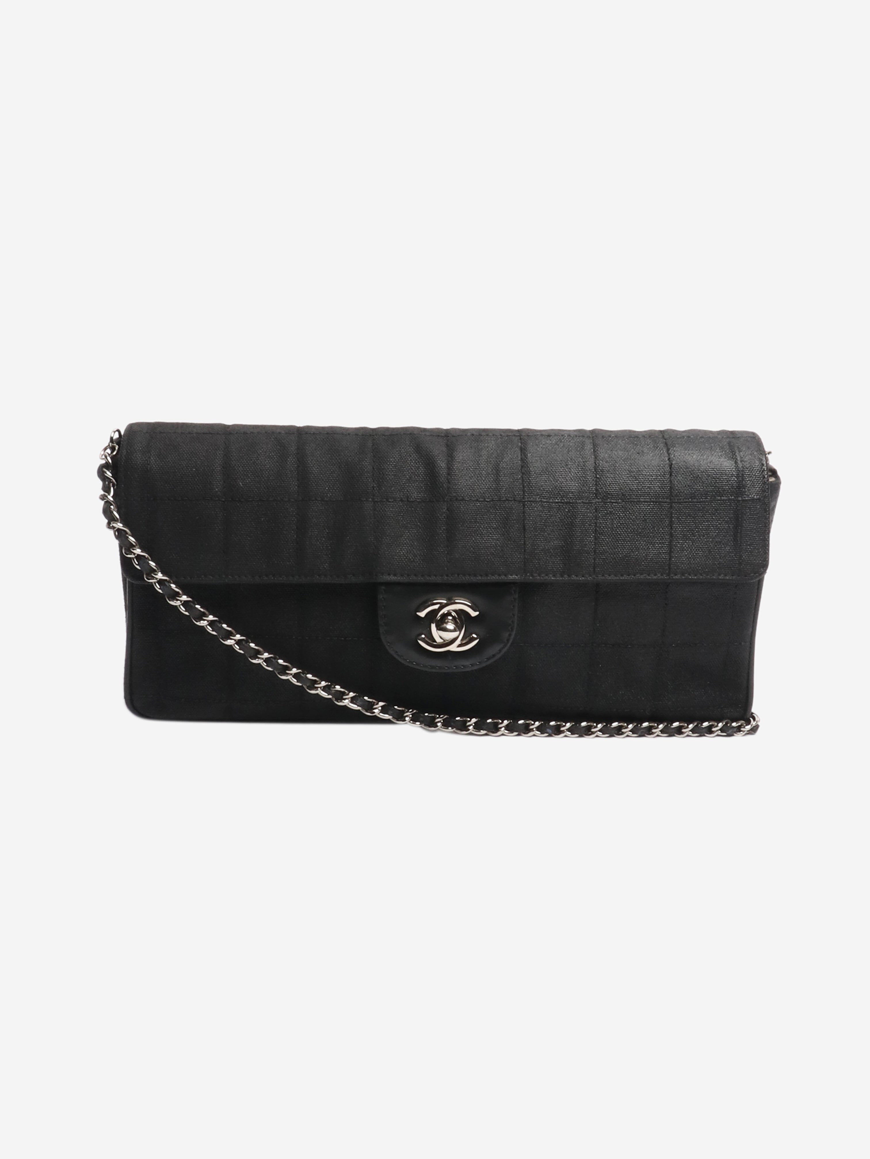 Black 2002 East West chocolate bar bag Shoulder bags Chanel 