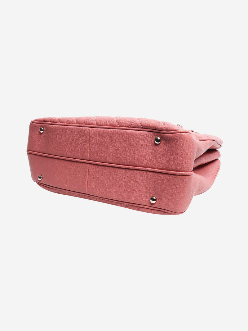 Chanel Shoulder bags - size Shoulder bags Chanel 