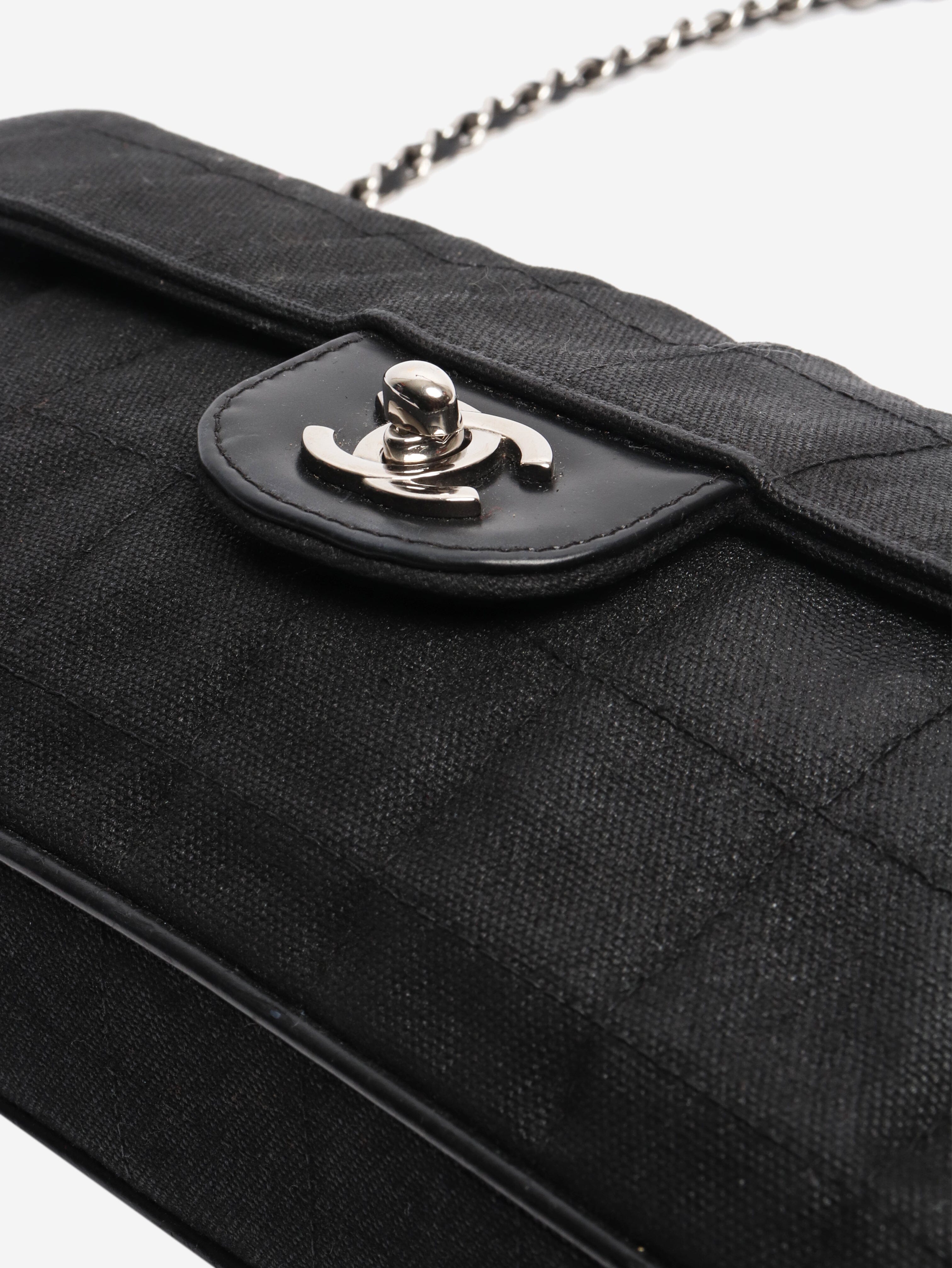 Black 2002 East West chocolate bar bag Shoulder bags Chanel 