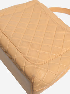 Chanel Beige 1996-1997 Kelly top handle bag