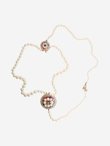 Chanel White and purple bejewelled charm pearl necklace