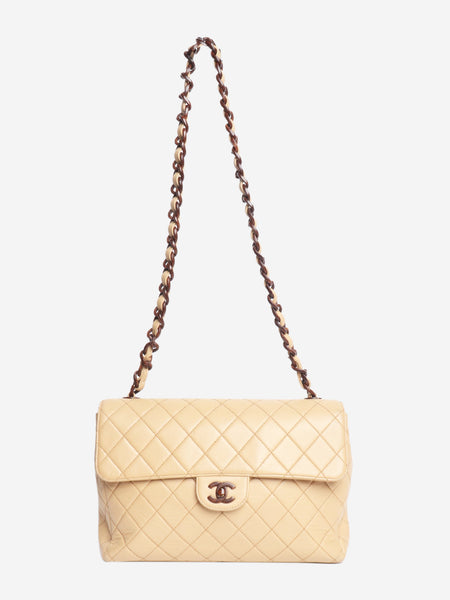 Beige vintage 2000 lambskin tortoishell resin flap bag alternate image