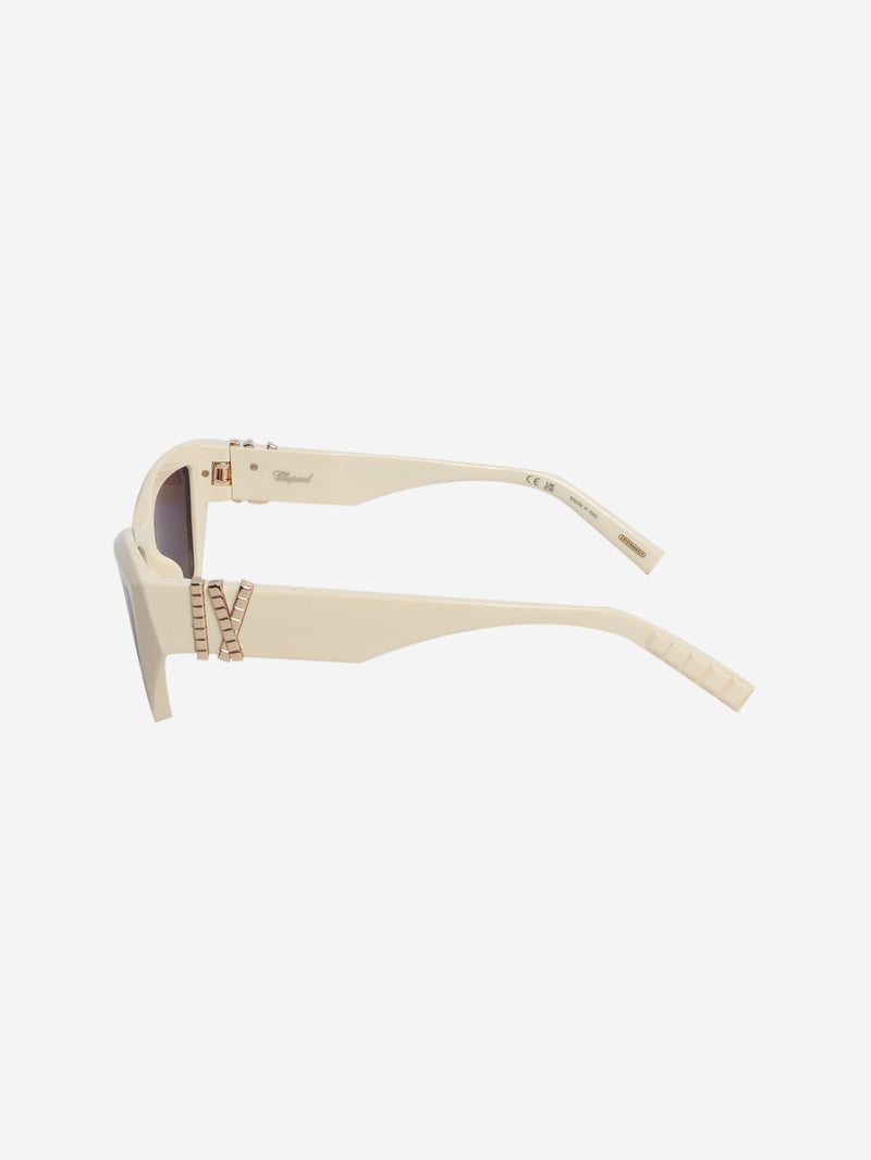 Cream cat eye sunglasses