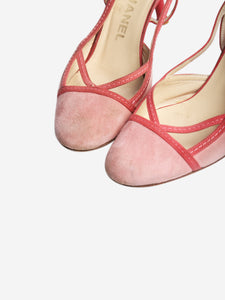 Chanel Chanel Pink suede slingback heels - size EU 36