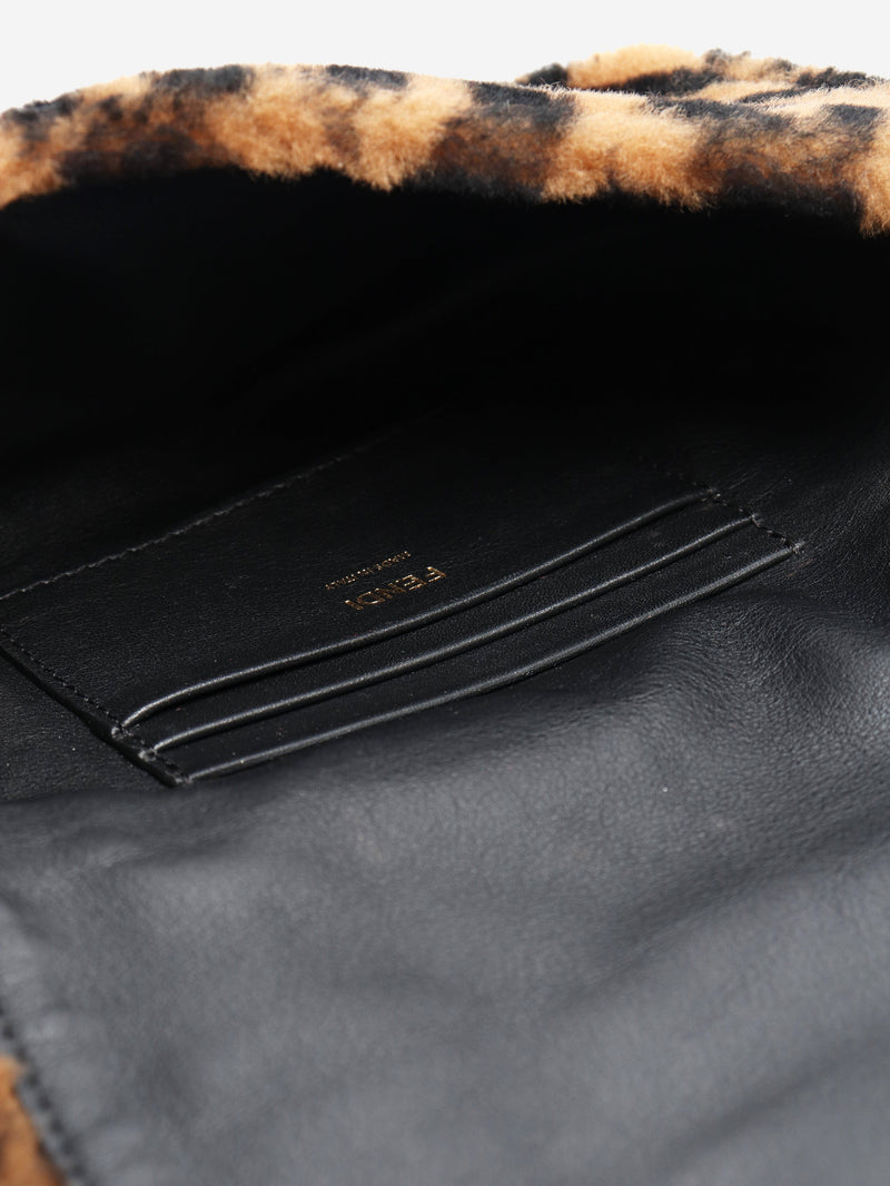 Brown teddy fleece Zucca Baguette bag Cross-body bags Fendi 