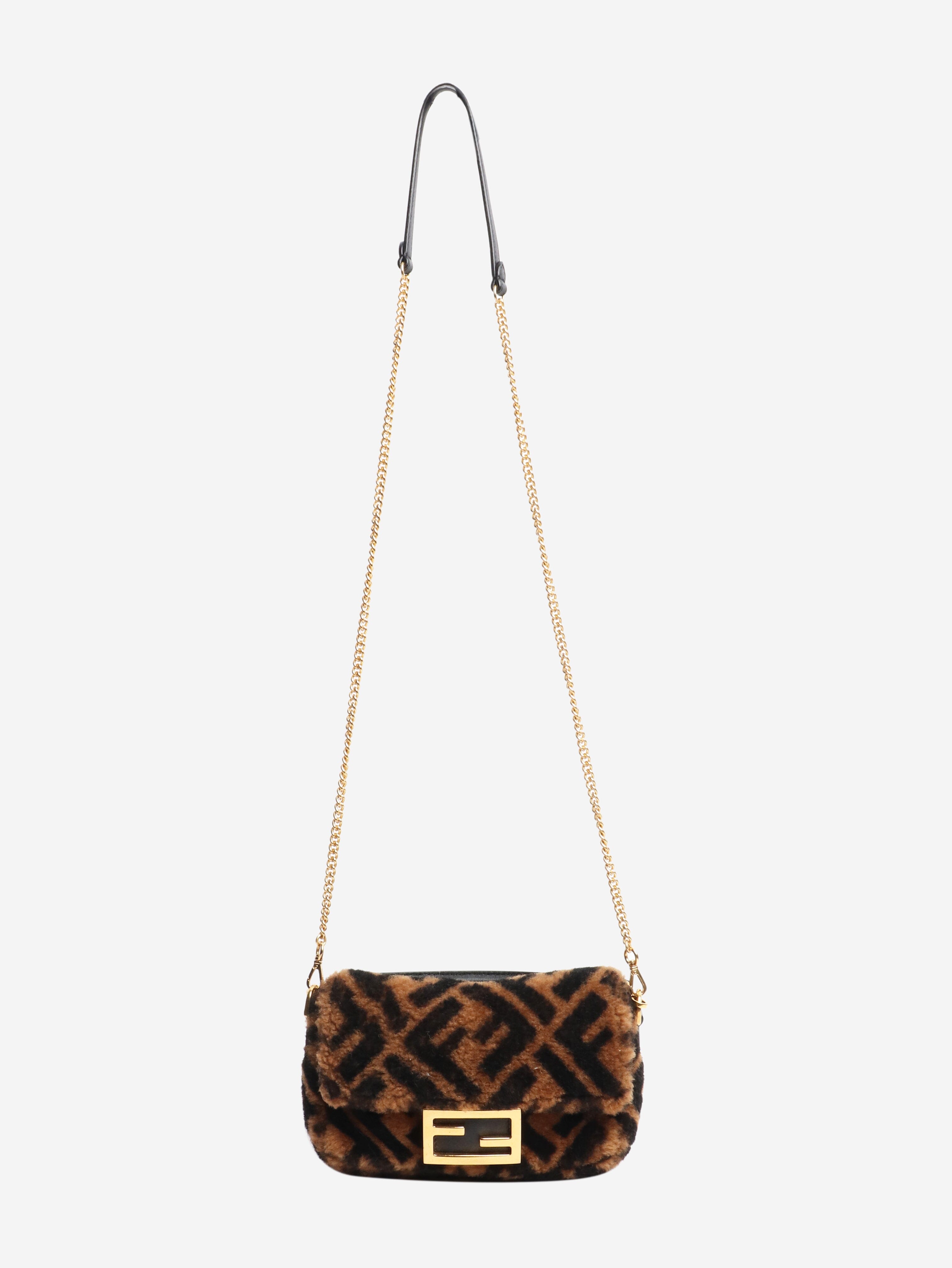 Brown teddy fleece Zucca Baguette bag Cross-body bags Fendi 