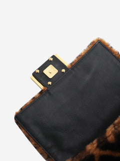 Brown teddy fleece Zucca Baguette bag Cross-body bags Fendi 