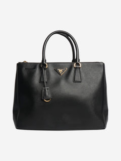 Black Saffiano Galleria bag Top Handle Bags Prada 
